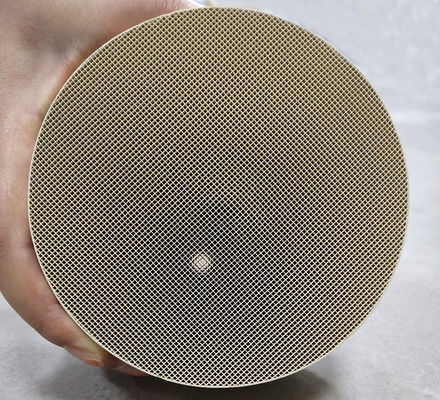 ซื้อ ตัวเร่งปฏิกิริยาออกซิเดชันดีเซลไอเสีย Doc CCRT CDPF การรักษารถบรรทุกรถบัสดีเซลแก๊สหางที่เป็นอันตราย การผลิตออนไลน์