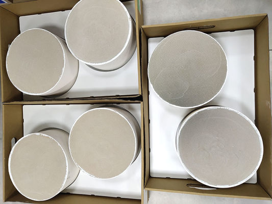 ซื้อ 300Cell Scr Denox Catalyst วัสดุ Asc Ammonia Slip Catalyst การผลิตออนไลน์