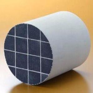 ซื้อ ปริมาณกำมะถัน 200ppm ตัวเร่งปฏิกิริยาไอเสียของยานพาหนะการสร้าง Dpf ดีเซลสำหรับเครื่องกำเนิดเรือ การผลิตออนไลน์